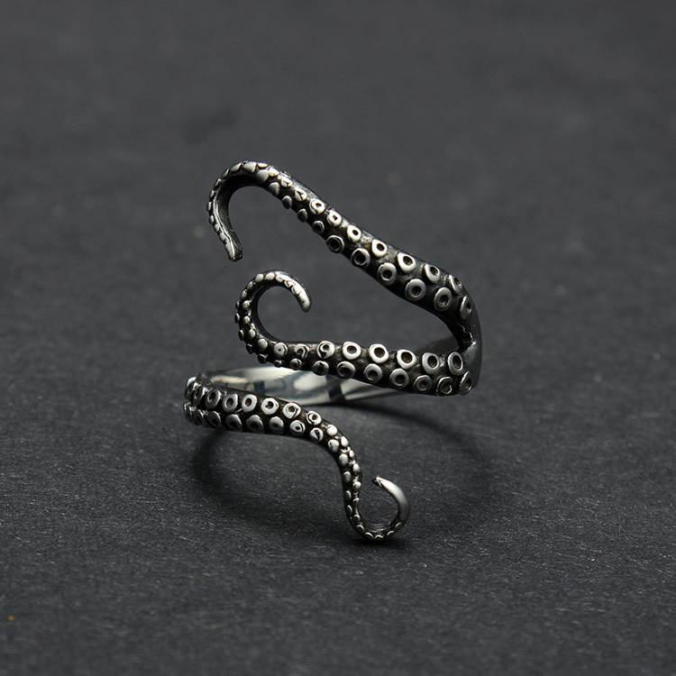Adjustable Octopus Tentacle Ring -