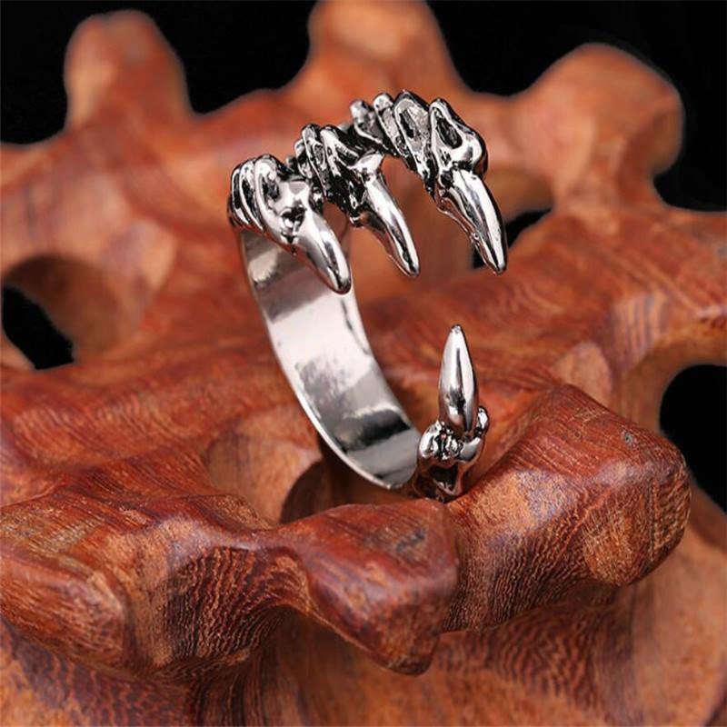 Gothic Dragon Claw Ring -