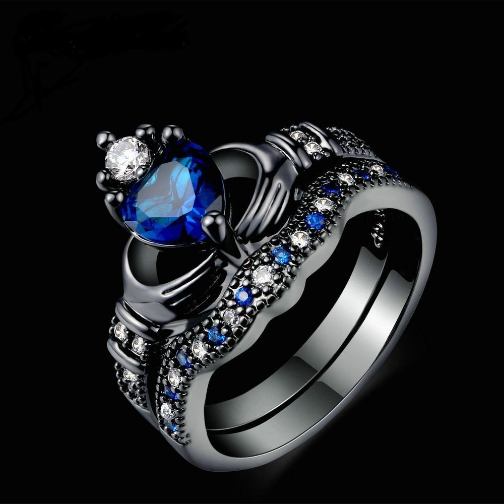 Heart & Crown Black Gold Ring Set -