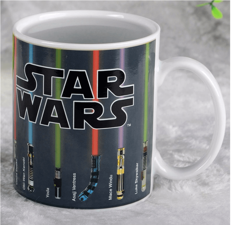 Mug thermoréactif duel sabre laser Star Wars