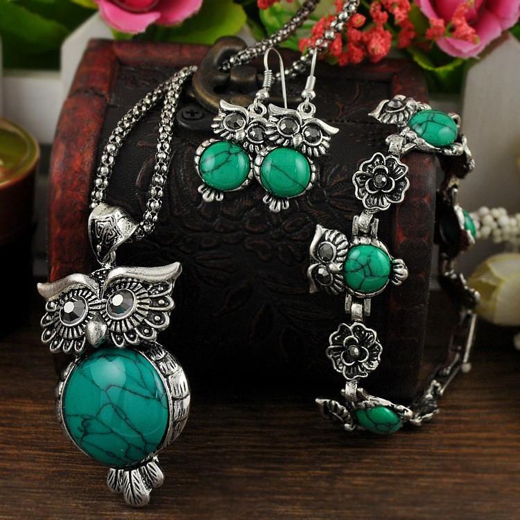 Vintage Style Owl Jewelry Set -